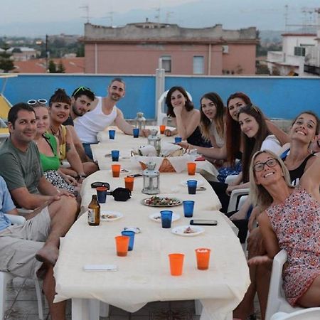 Gianni House Backpackers Hostel Джардини Наксос Екстериор снимка