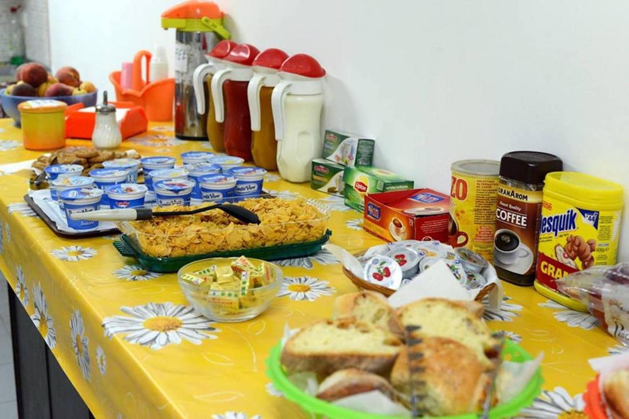 Gianni House Backpackers Hostel Джардини Наксос Екстериор снимка